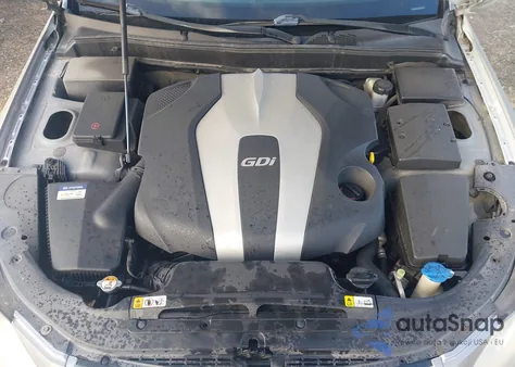 2013 Hyundai Genesis 3.8 from USA, damaged, VIN KMHGC4DD8DU241180